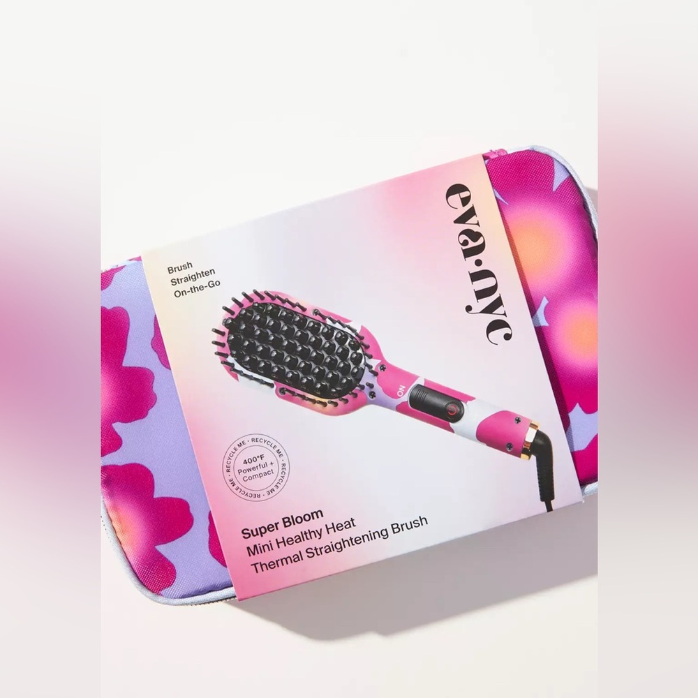 Eva • NYC Super Bloom Mini Healthy Heat Thermal Straightening Brush